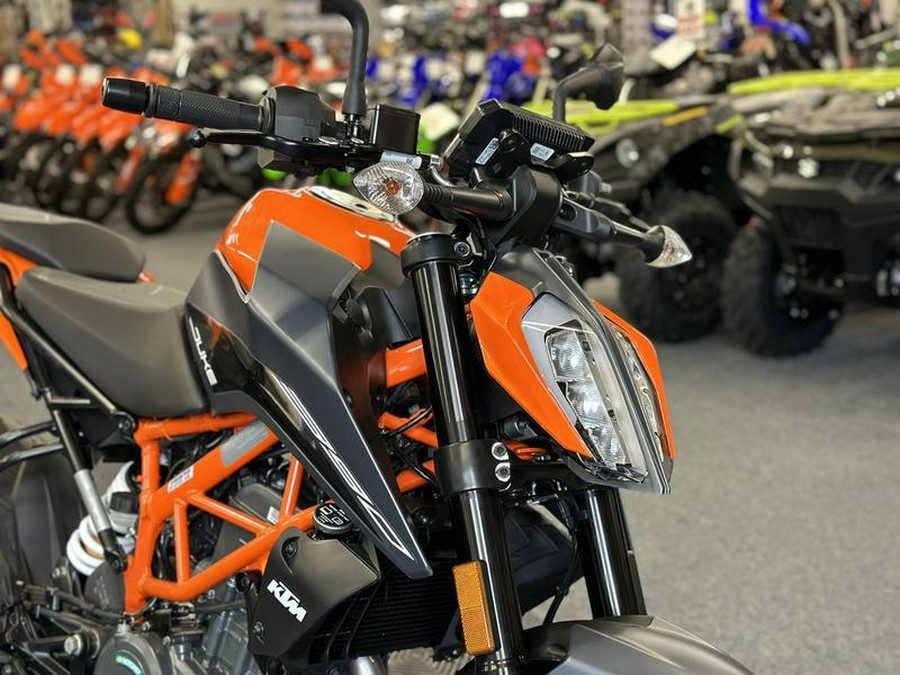 2023 KTM 390 Duke