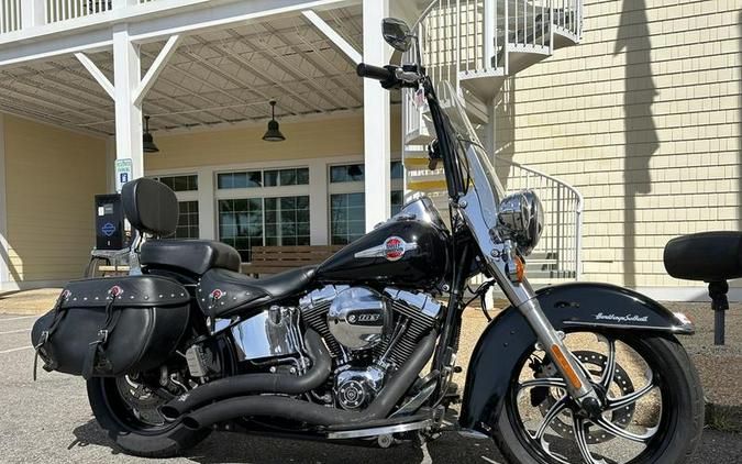 2016 Harley-Davidson® FLSTC - Heritage Softail® Classic