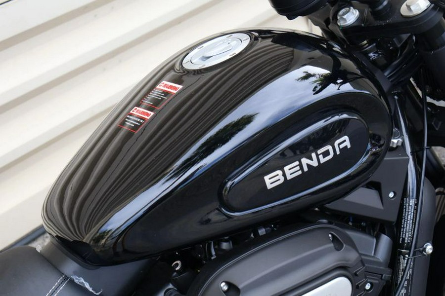 2025 BENDA CHINCHILLA 300