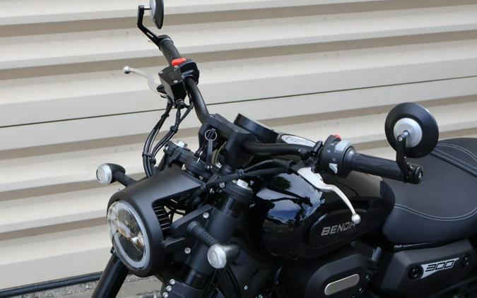 2025 BENDA CHINCHILLA 300