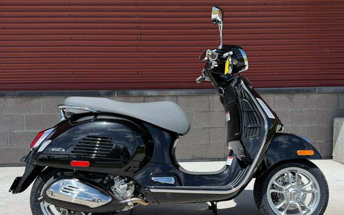2026 Vespa GTS 310 SUPER
