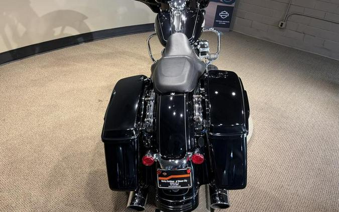 2016 Harley-Davidson® FLHXS - Street Glide® Special