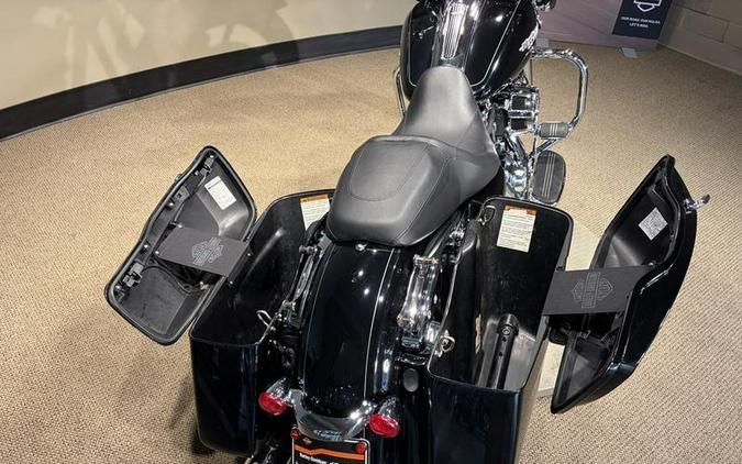 2016 Harley-Davidson® FLHXS - Street Glide® Special