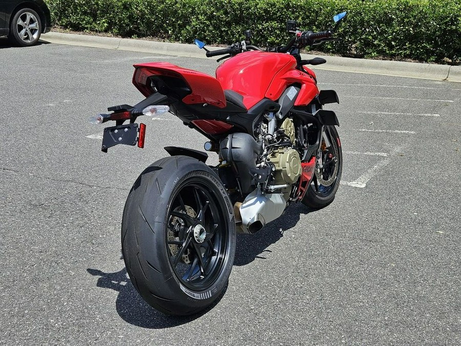 2024 Ducati Streetfighter V4 Red