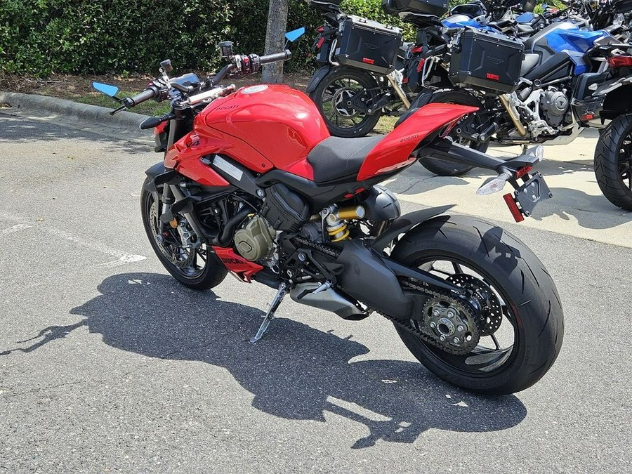 2024 Ducati Streetfighter V4 Red