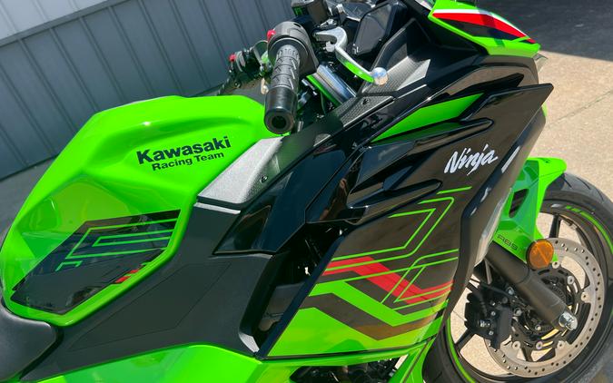 2024 Kawasaki Ninja 500 KRT Edition SE ABS