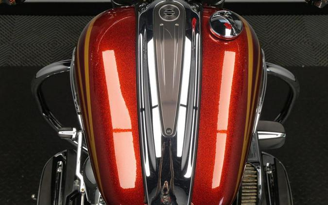 2014 Harley-Davidson® FLSTNSE - CVO™ Softail® Deluxe