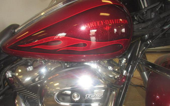 2017 Harley-Davidson® FLHXS - Street Glide® Special