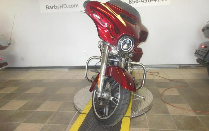 2017 Harley-Davidson® FLHXS - Street Glide® Special