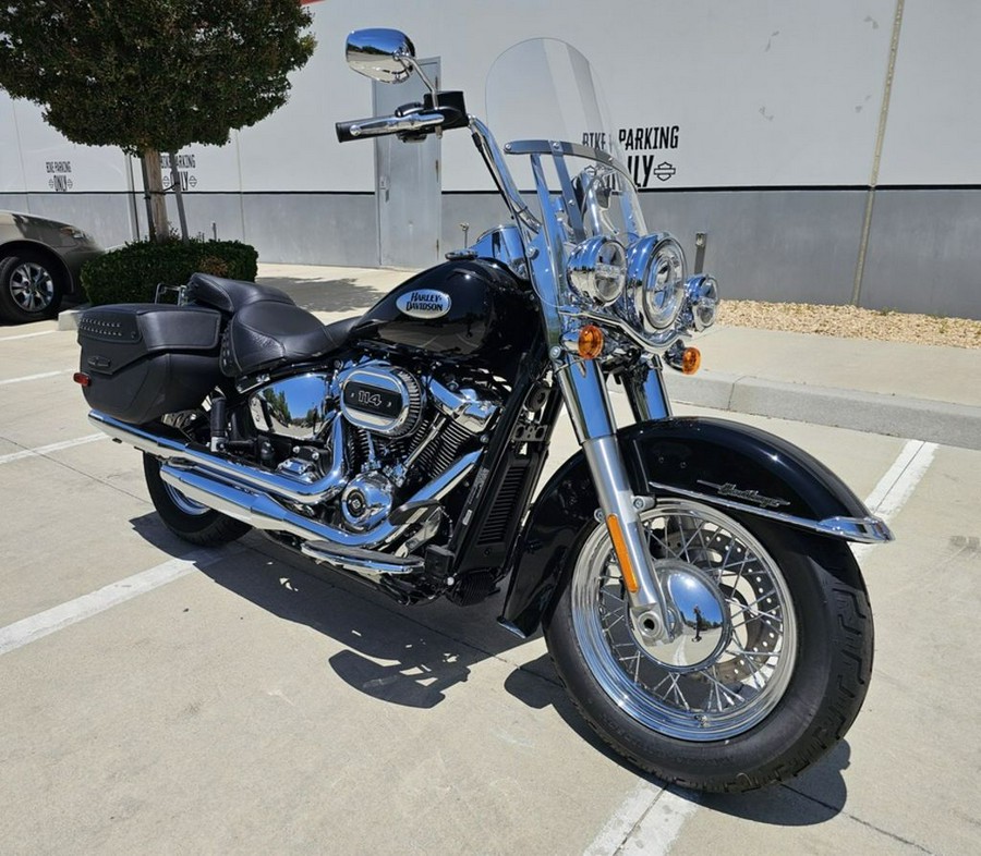 2024 Harley-Davidson® FLHCS - Heritage Classic