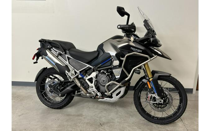 2024 Triumph TIGER 1200 RALLY EXPLORER