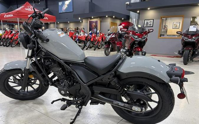 2026 Honda® Rebel 300 E-Clutch