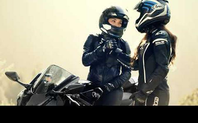 2022 Yamaha YZF-R7 World GP 60th Anniversary Edition