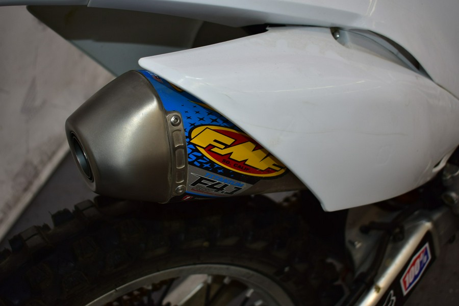 2016 CRF® 450R - Honda