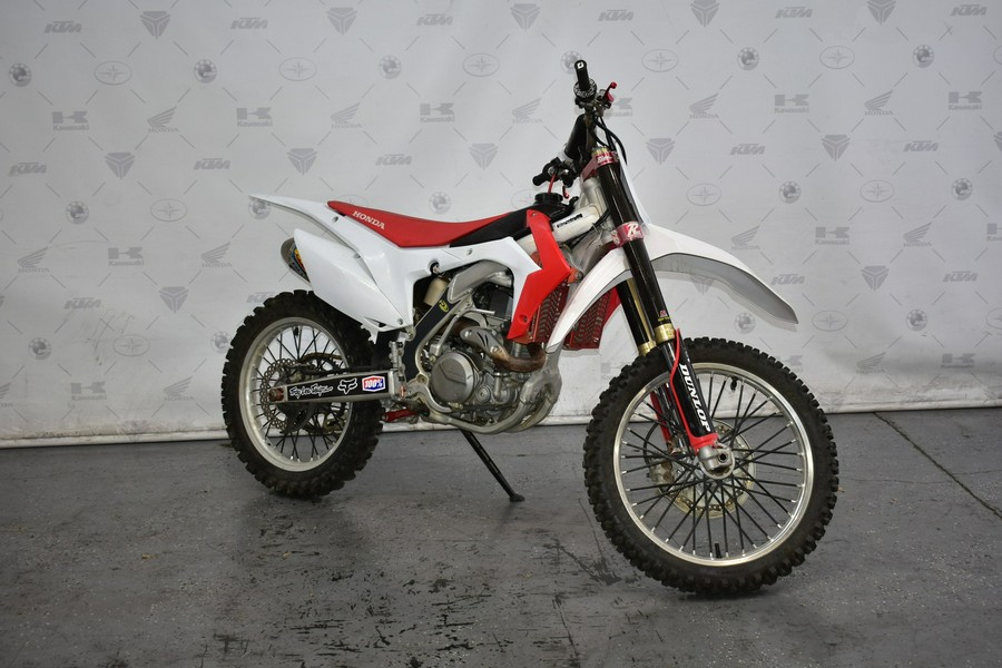 2016 CRF® 450R - Honda