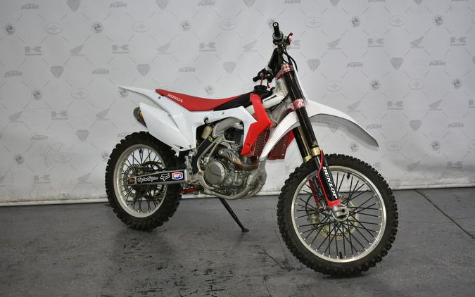 2016 CRF® 450R - Honda