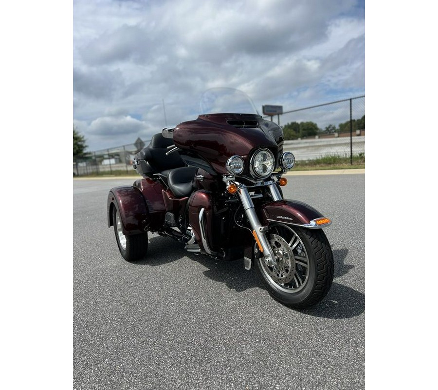 2019 Harley-Davidson® FLHTCUTG - Tri Glide® Ultra