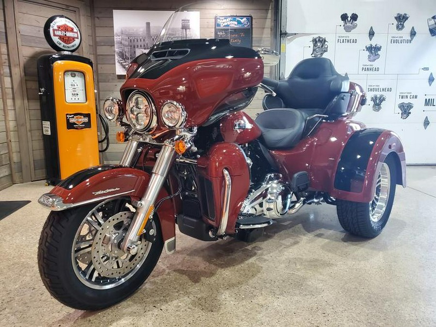 2024 Harley-Davidson® FLHTCUTG - Tri Glide® Ultra