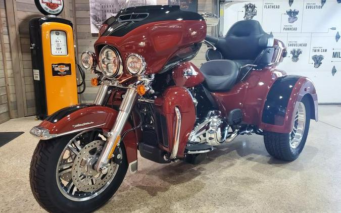 2024 Harley-Davidson® FLHTCUTG - Tri Glide® Ultra