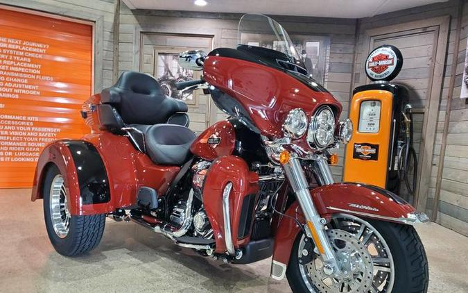 2024 Harley-Davidson® FLHTCUTG - Tri Glide® Ultra