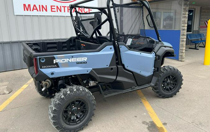 2024 Honda Pioneer 1000 Deluxe