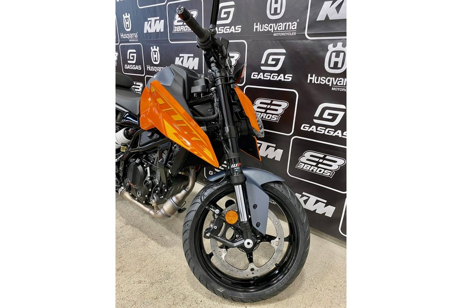 2024 KTM 250 Duke