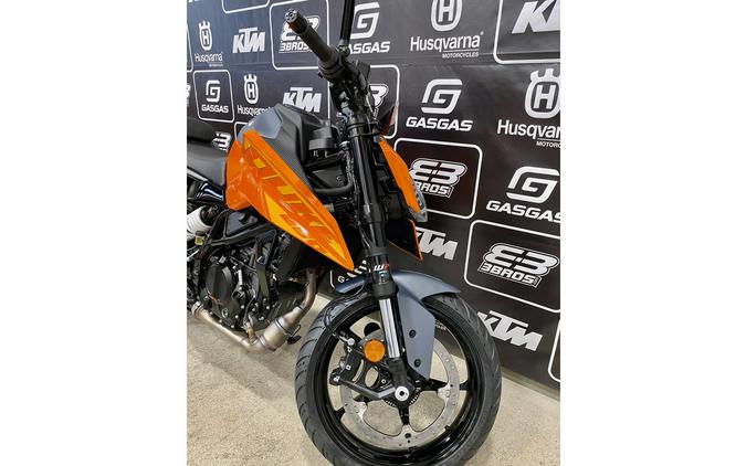 2024 KTM 250 Duke