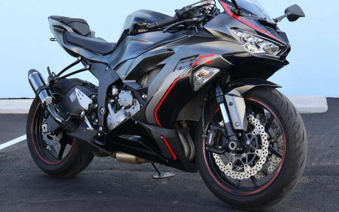 2023 Kawasaki Ninja ZX-6R KRT Edition