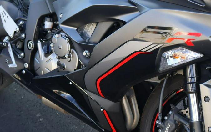 2023 Kawasaki Ninja ZX-6R KRT Edition