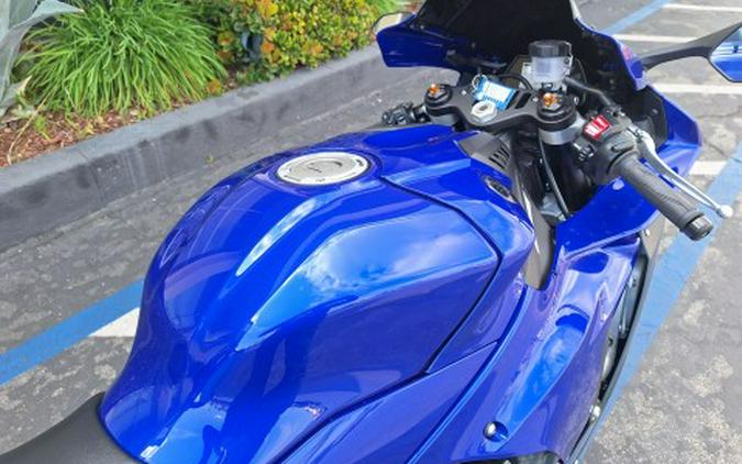 2022 Yamaha YZF-R1