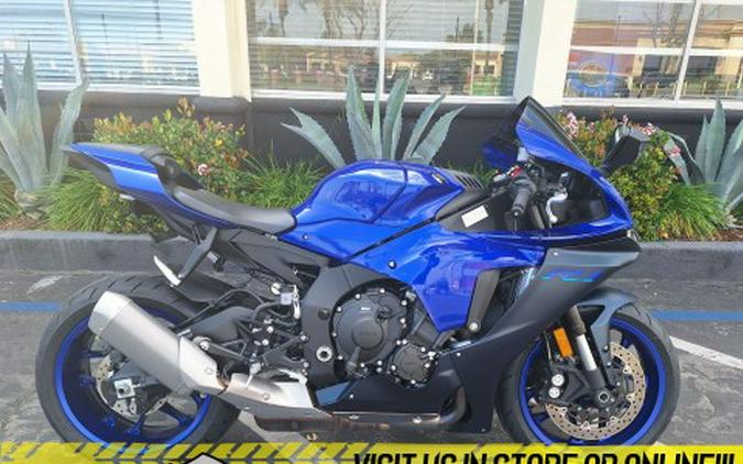 2022 Yamaha YZF-R1