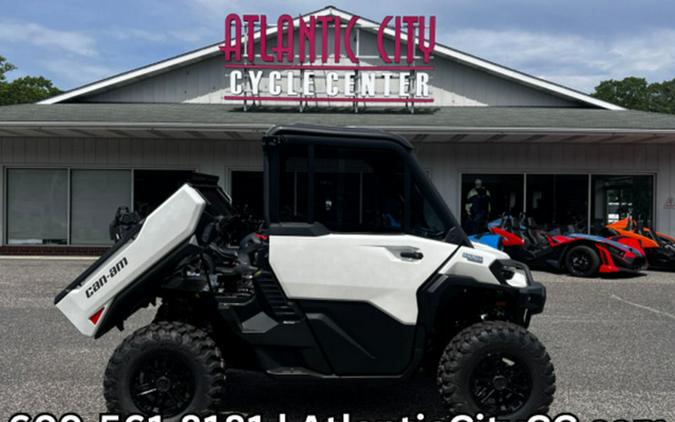 2026 Can-Am Defender Limited HD11