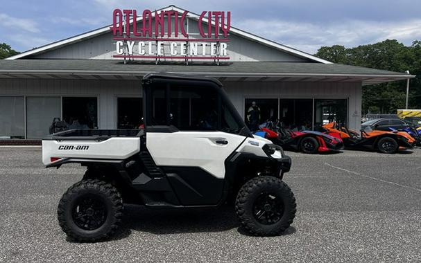 2026 Can-Am Defender Limited HD11