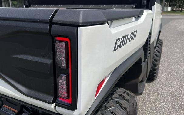 2026 Can-Am Defender Limited HD11