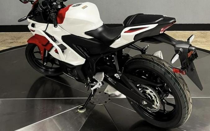 2026 Yamaha YZF-R3 70th Anniversary Edition