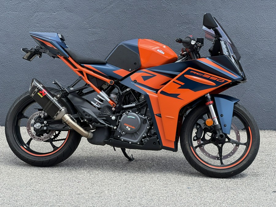 2023 KTM RC 390