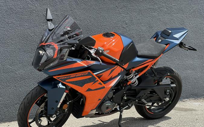 2023 KTM RC 390