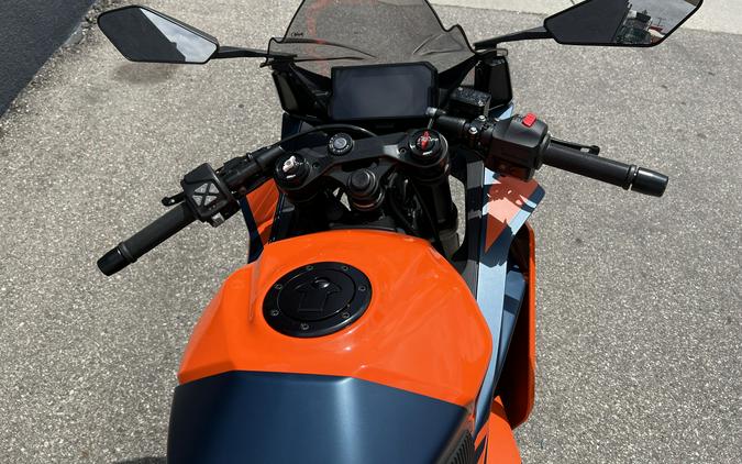 2023 KTM RC 390