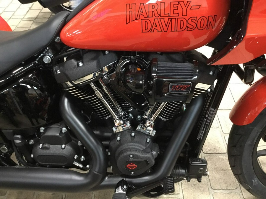 2026 Harley-Davidson® Low Rider® ST Blood Orange - Black