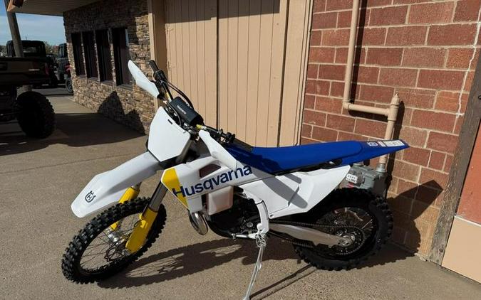 2027 Husqvarna® TX 300