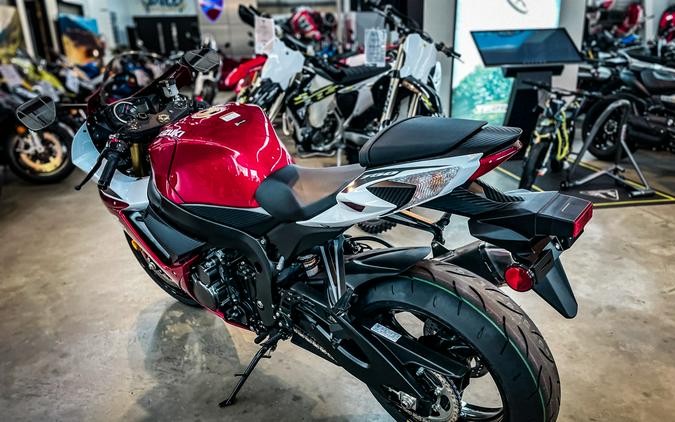 2027 SUZUKI GSX-R750