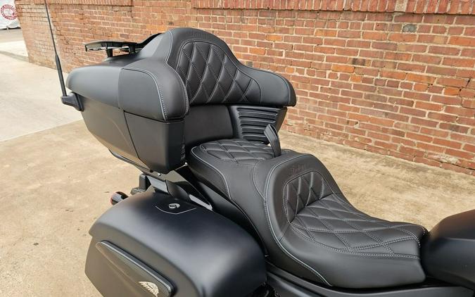 2026 Indian Motorcycle® Pursuit 112 Dark Horse®