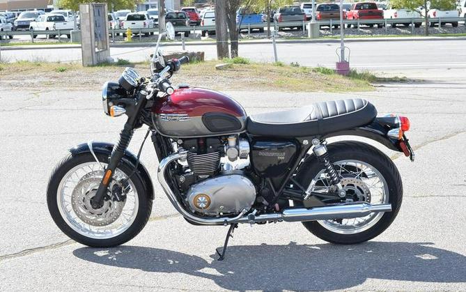 2024 Triumph Bonneville T120 Cordovan Red/Silver Ice