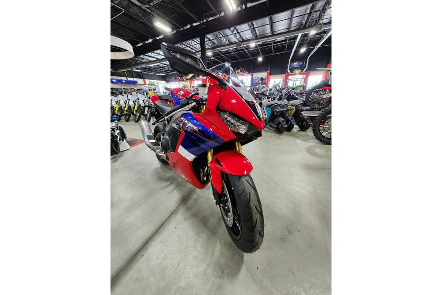 2024 Honda CBR1000RR ABS