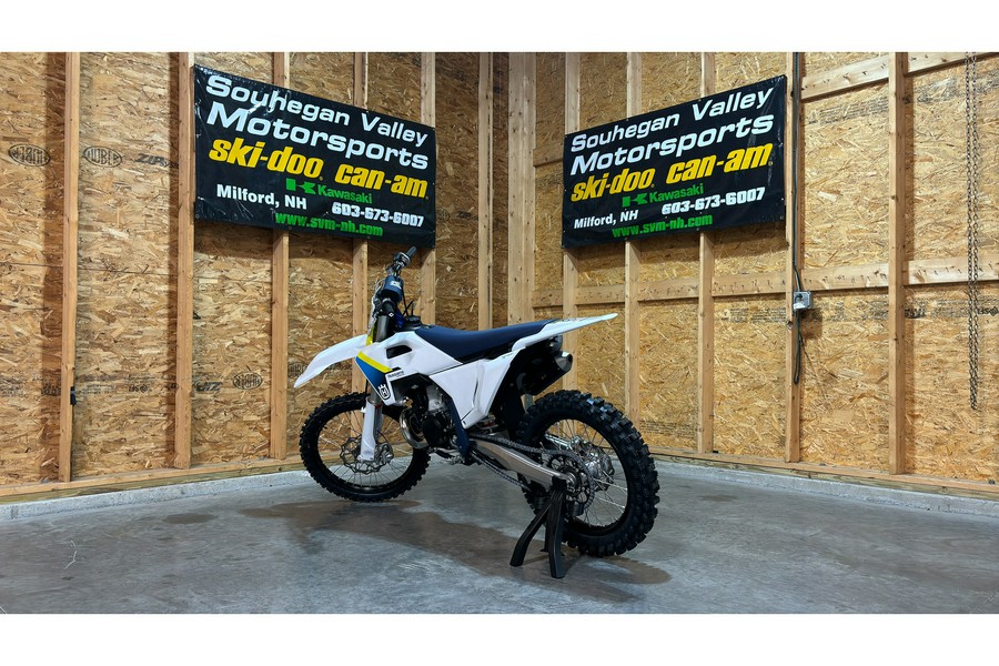 2025 Husqvarna TC 300