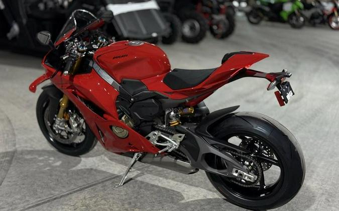 2025 Ducati Panigale V4 S Panigale V4 S