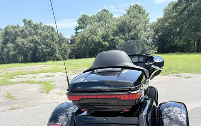 2022 Harley-Davidson® FLHTCUTG - Tri Glide® Ultra