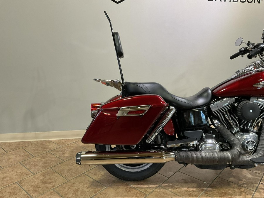 2016 Harley-Davidson® Switchback™ Velocity Red Sunglo FLD