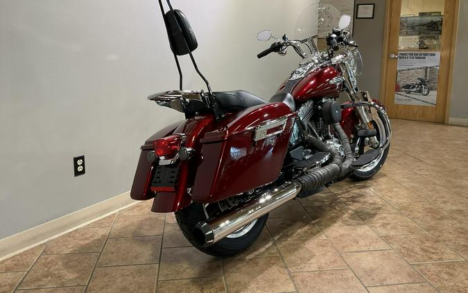2016 Harley-Davidson® Switchback™ Velocity Red Sunglo FLD