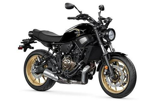 2024 Yamaha XSR700RB